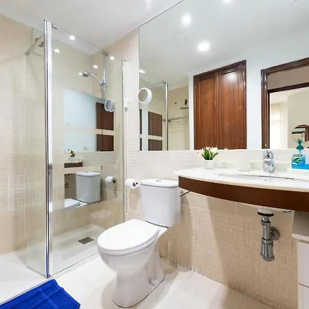 Apartment Centric 2br Flat 5 Min Walk To Las Canteras Beach *